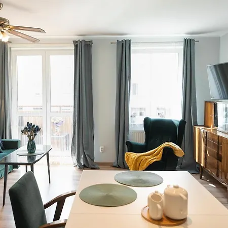 Bosman Place Srodmiescie Apartment *